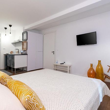 Stylish Studio Apartment By Irundo Rovinj Eksteriør bilde
