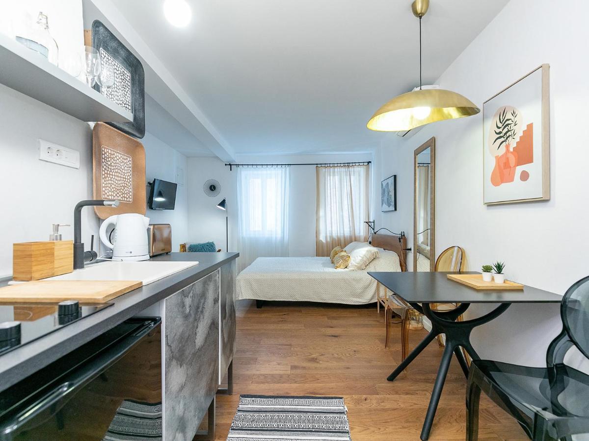 Stylish Studio Apartment By Irundo Rovinj Eksteriør bilde